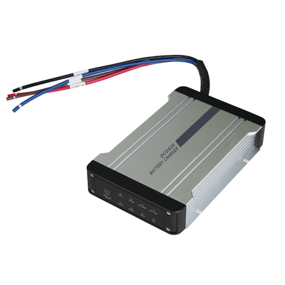 Entrada CC elegante del cargador de batería del GEL de plomo de AGM y cargador de batería solar de la entrada rv