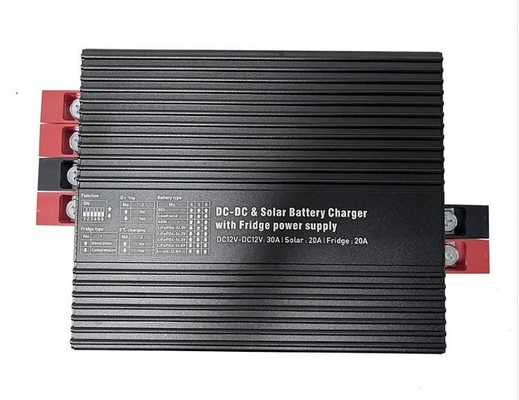 30A 390W cargador de batería de corriente continua para baterías de 12V Compensado por temperatura Ligero a 1,5 kg