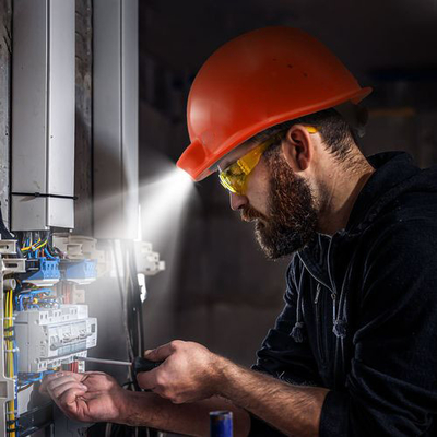4G wifi GPS transmisión en vivo Hardhat AI cámara de casco de seguridad con función de soporte GPS y rango de enfoque 0,5 metros infinito