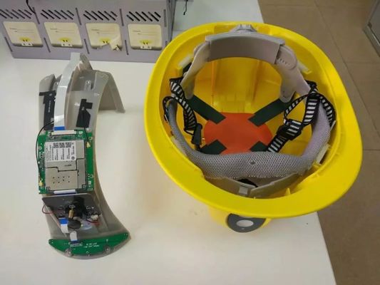 Casco de seguridad de construcción con audio bidireccional de la radio de la red de la cámara 4G 3G WIFI