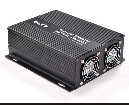 Regulador solar automático solar entrado dual elegante de la carga del cargador de batería de DC 12V MPPT