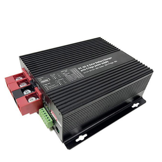 Cargador de refuerzo DC-DC 12V 30A Solar MPPT 20A Cargador de refrigerador 20A Controlador para vehículo RV Yacht de automóviles