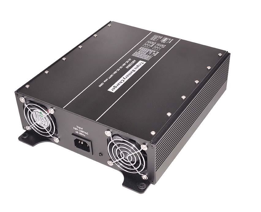 60A Max. Carga de corriente Solar MPPT Cargador de batería con monitor MT-2 Sensor de temperatura y módulo Bluetooth